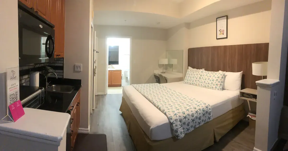 Universal-Disney Dream Studio Ap in Orlando, Florida